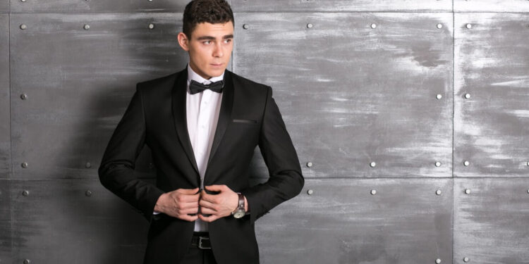 Prom Tuxedos 2026: Guide to Prom Tux Ideas