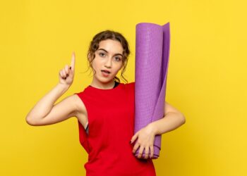 What You Should Consider Before Investing In A Yoga Mat